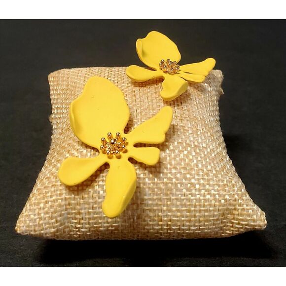 Floweragrant Earrings Exaggerated Yellow Flower Gold Cent 925 Anti Allergy Posts - Picture 3 of 11